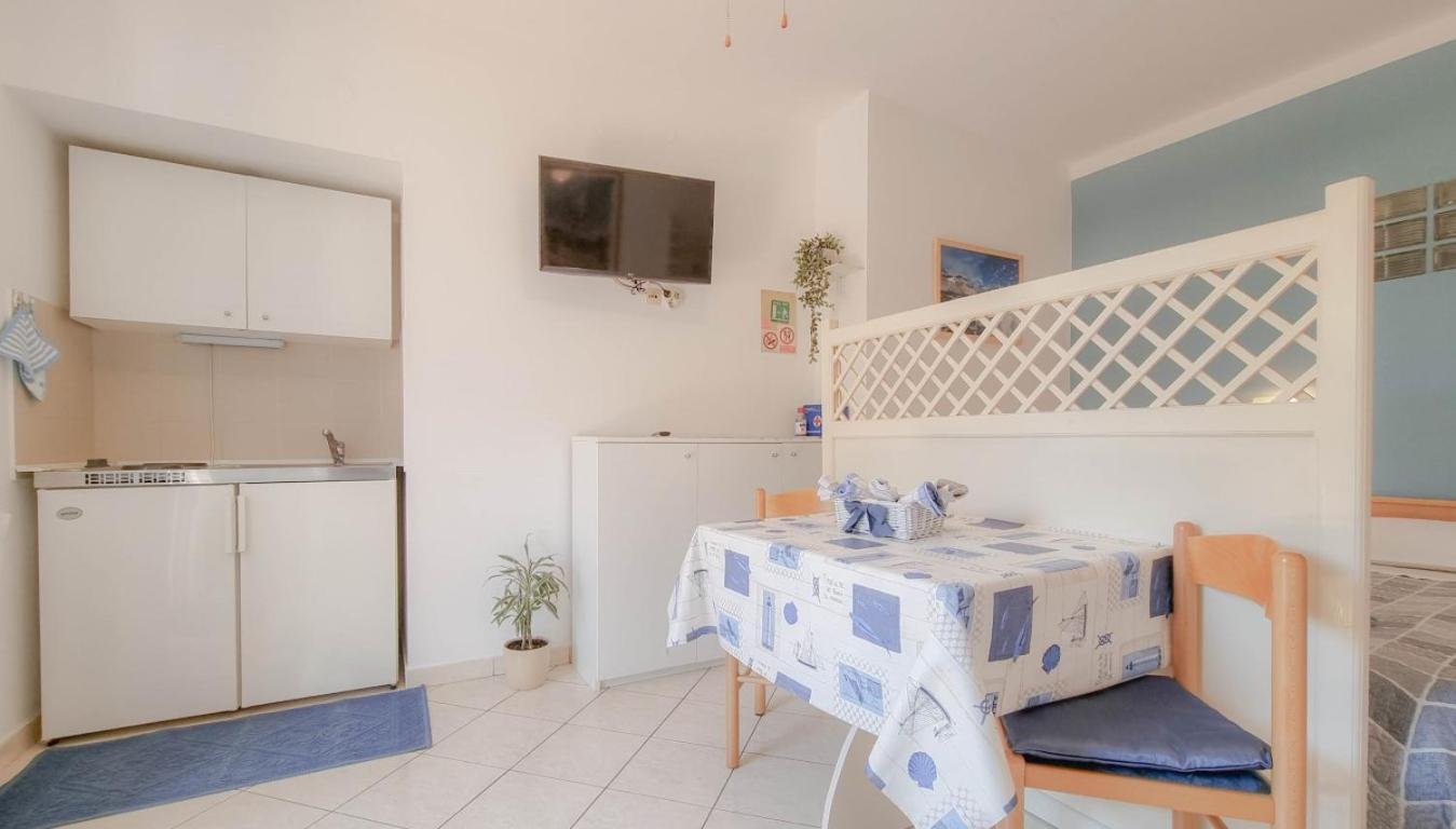 Alma One Apartment Novigrad Istria Exterior foto